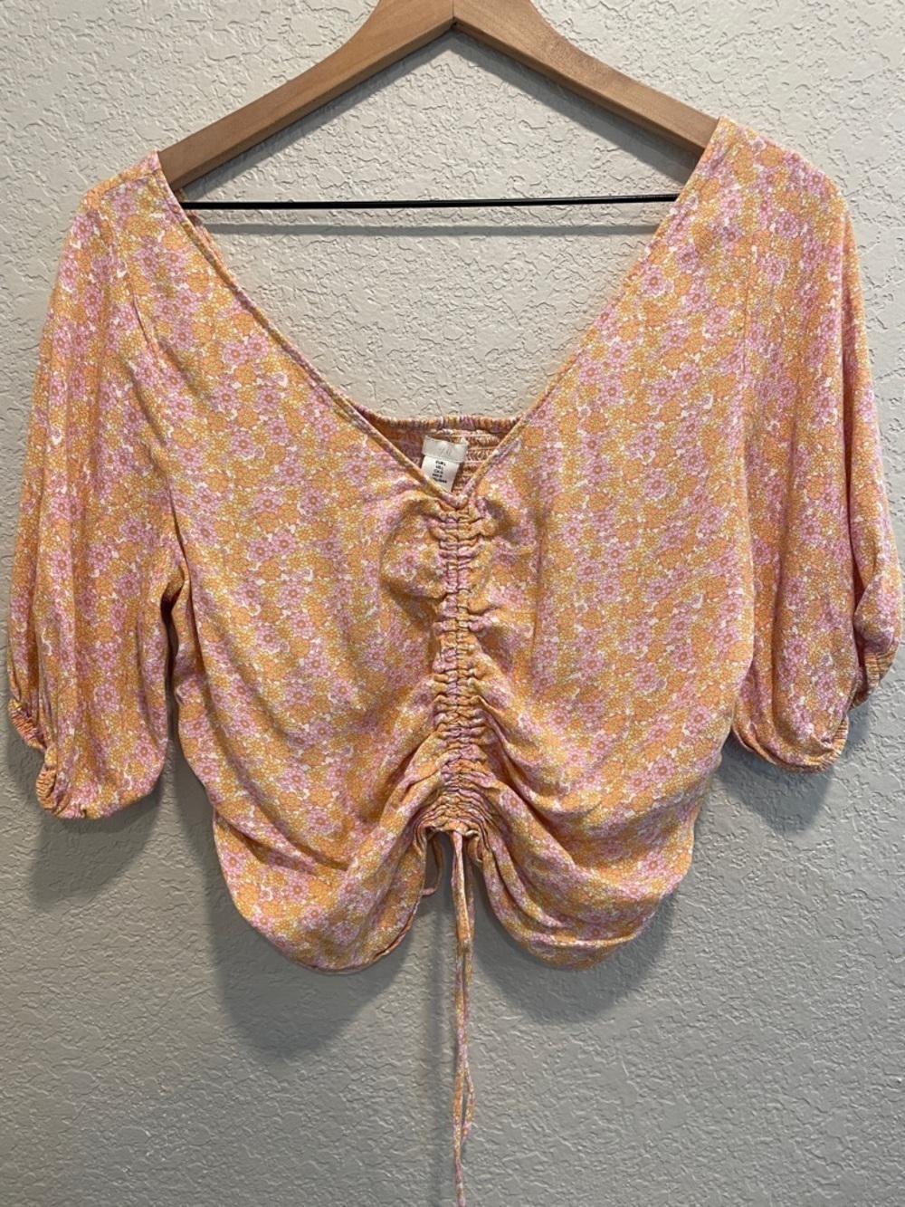 H&M Floral Ruched Crop Top Large Puff Sleeve Cottagecore - Picture 2 of 8
